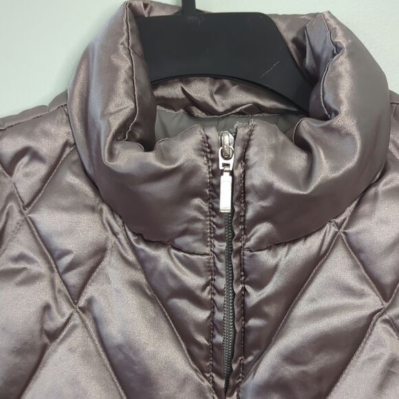 Lands End Quilted Goose Down Vest - Women Med - Picture 3 of 8